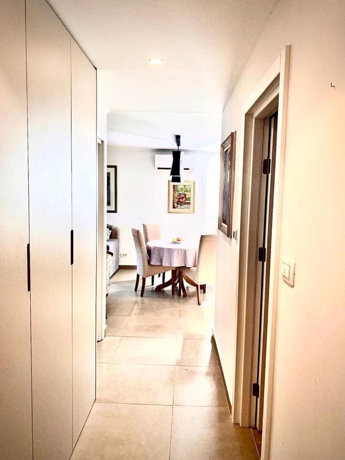 Lungomare Apartment สปลิท ภายนอก รูปภาพ